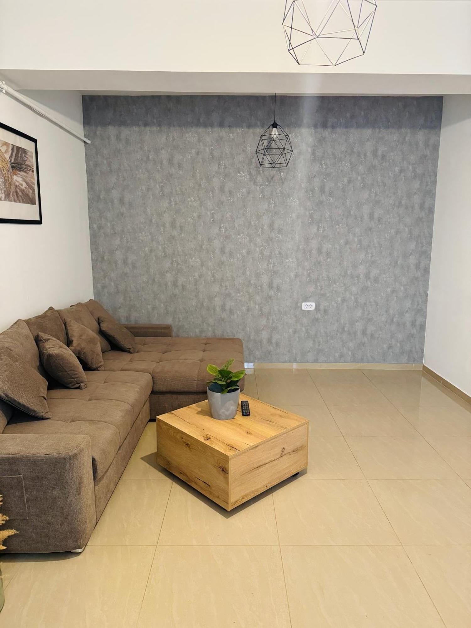 Royal Reed Apartments Năvodari Esterno foto
